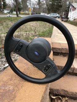 1989 Ford Mustang steering column with key and engine harness for 5.0
