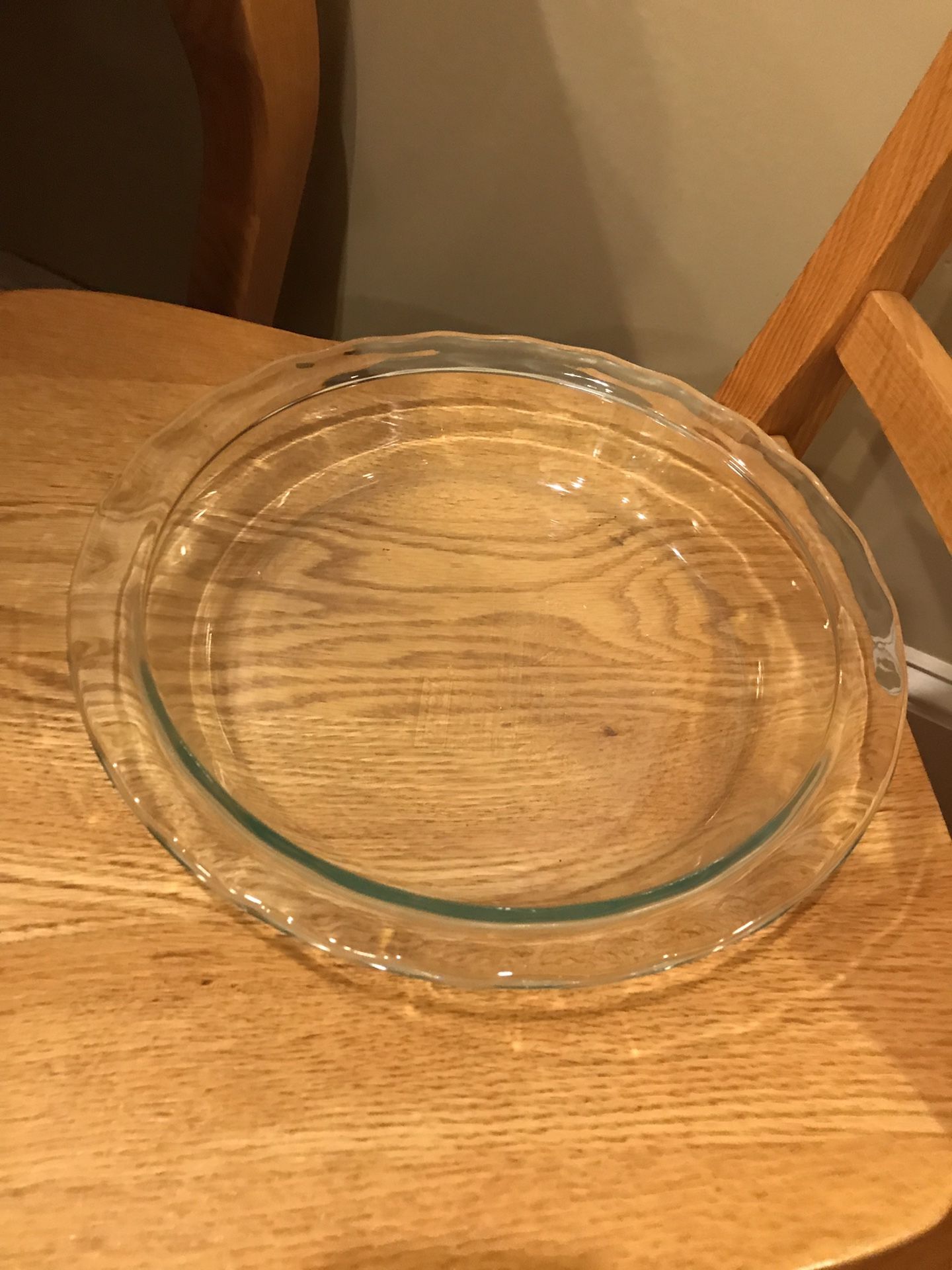 Pyrex pie bowl