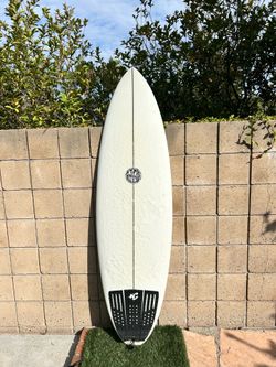 5’8 Rags Roundtail Surfboard