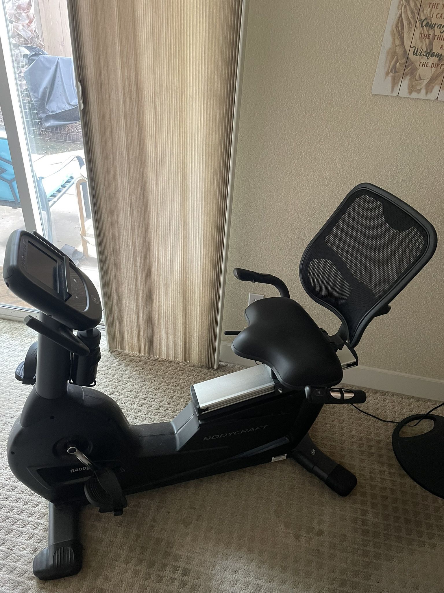 R400g Recumbent Bike