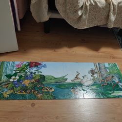 Jan Brett Mossy's Pond 24 piece panoramic floor puzzle