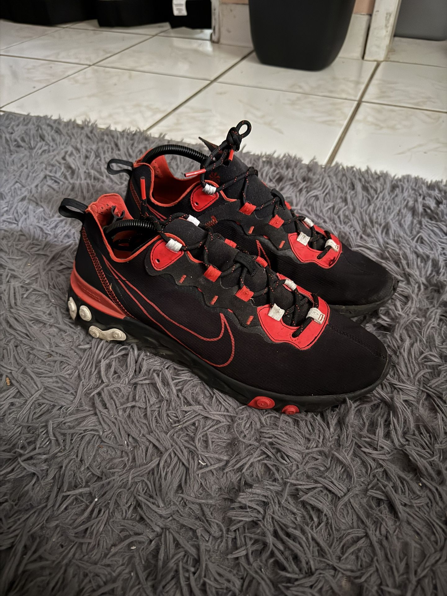 Nike Element React 55