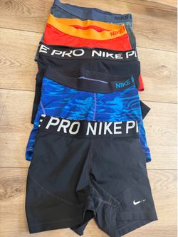 Nike Pro Compression Shorts Bundle - medium