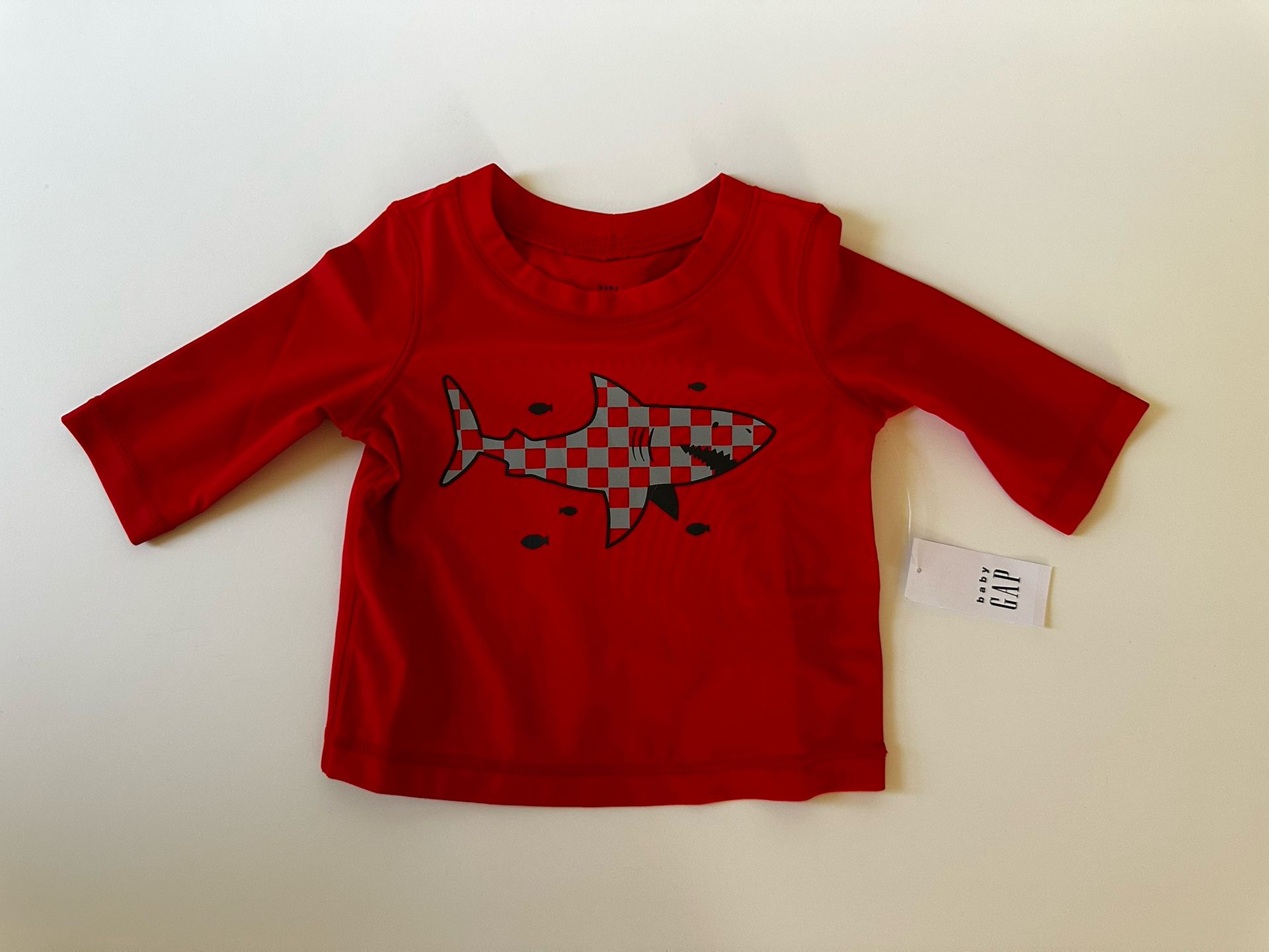 Baby Gap Red Shark Swim Shirt 0-3 Months – Long Sleeve Rash Guard – New with Tags