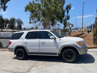 2003 Toyota Sequoia