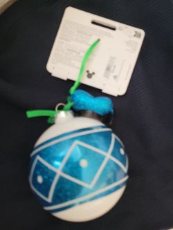Disney  Donald Duck Glitter  Ornaments . NEW
