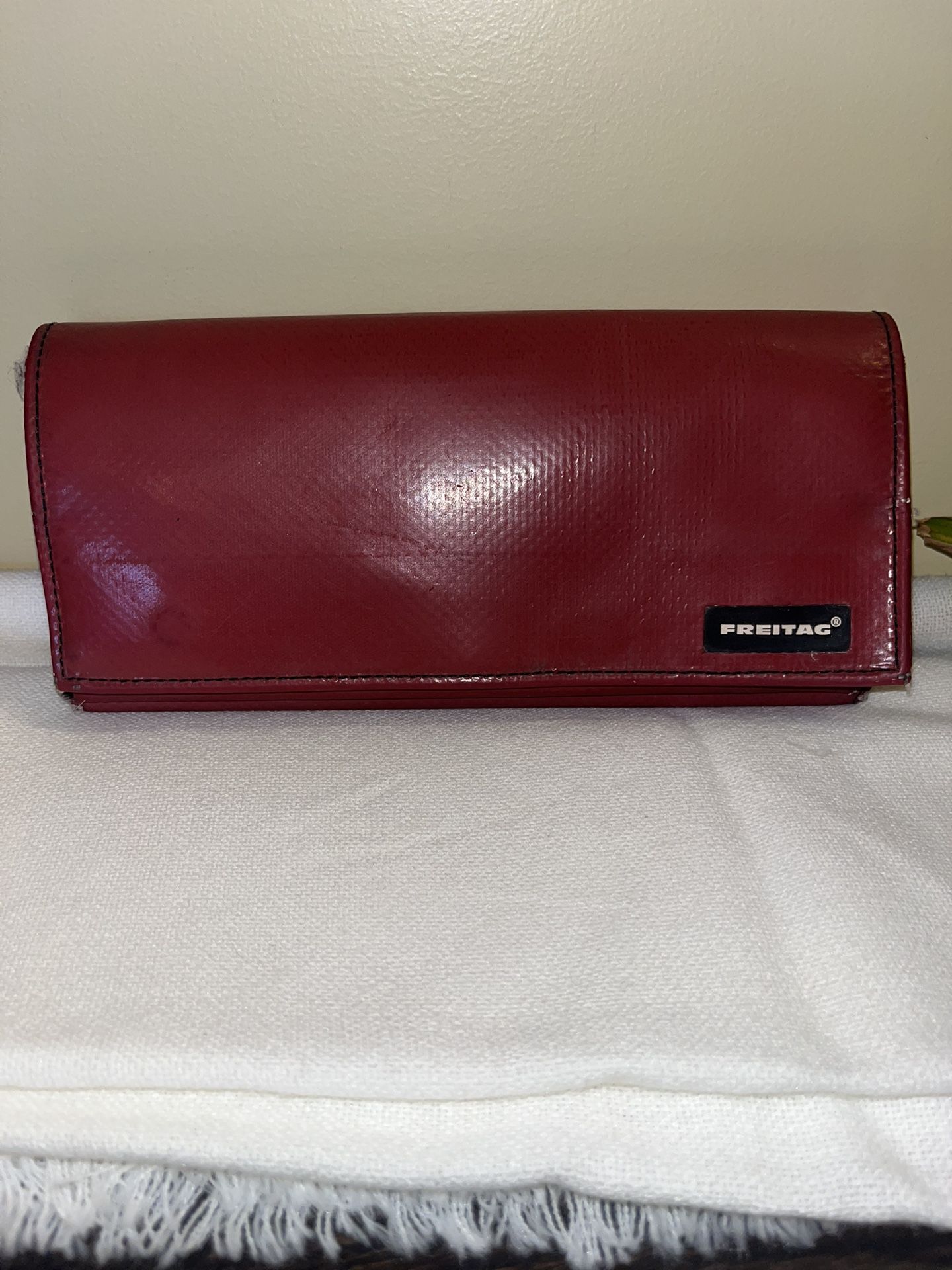 Freitag Red Caroline Large Wallet F555 Recycled Repurposed Material Swiss Made