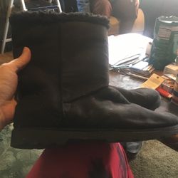 Women’s And Men’s Shoes