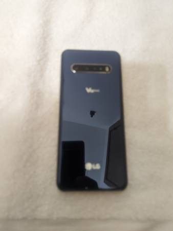 LG V60 ThinQ 5G LMV600TM -128GB w/ LG Dual Screen (UNLOCKED) Fully Paid Off