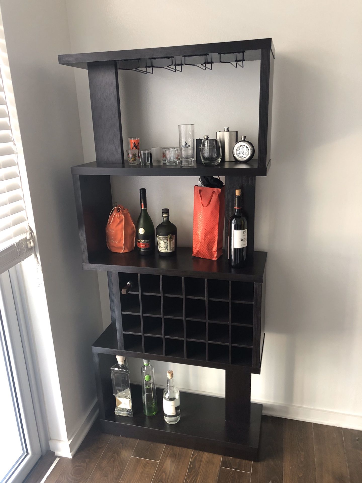 Wine bottle and glass rack for Sale in Irving, TX OfferUp