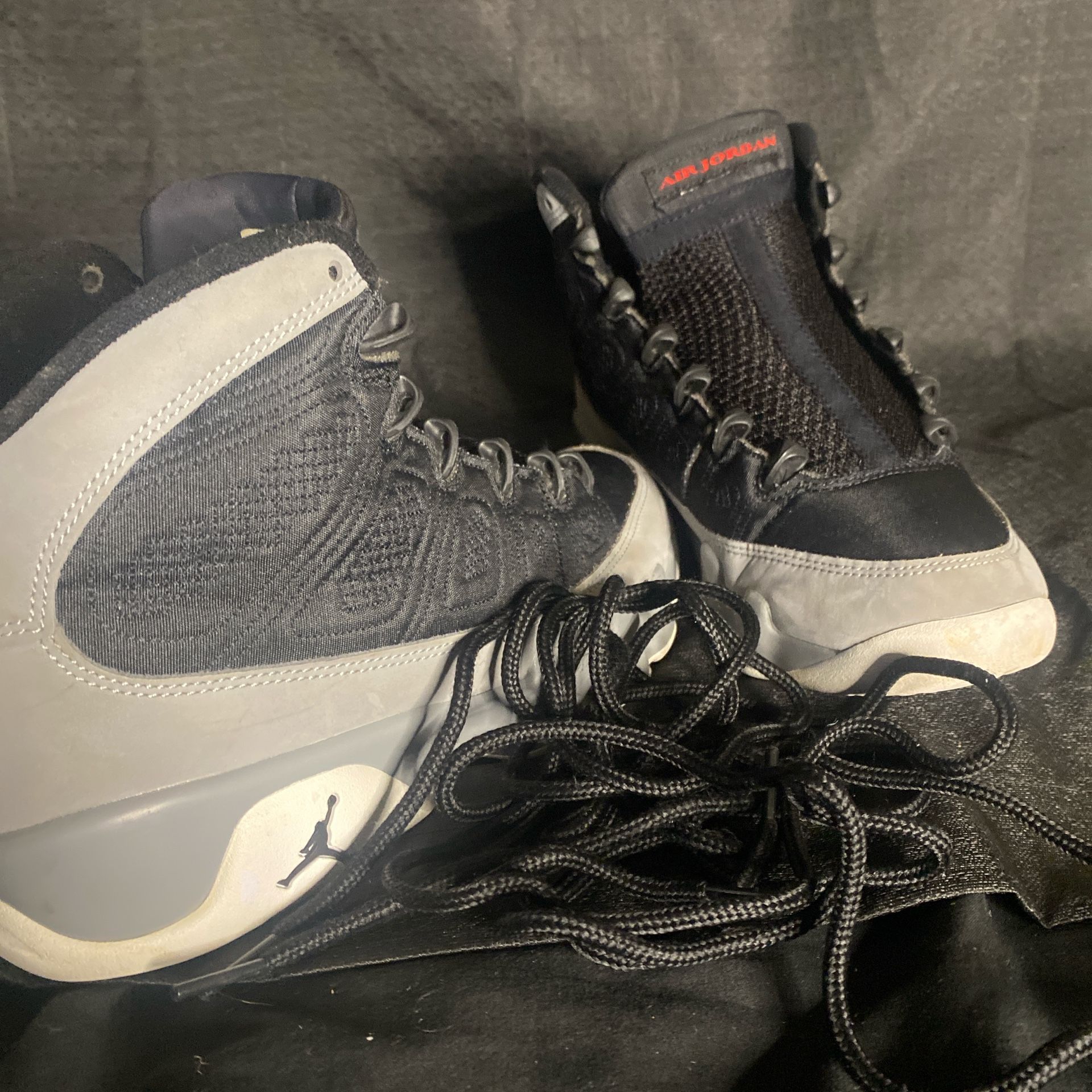 Air Jordan 9 Retro “Particle Grey
