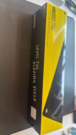 Corsair MM350 Pro Desktop Mousepad