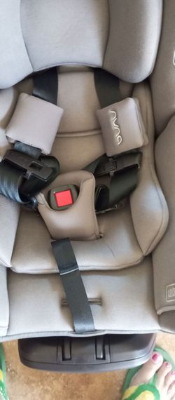 Nuna Car Seat with Base.
