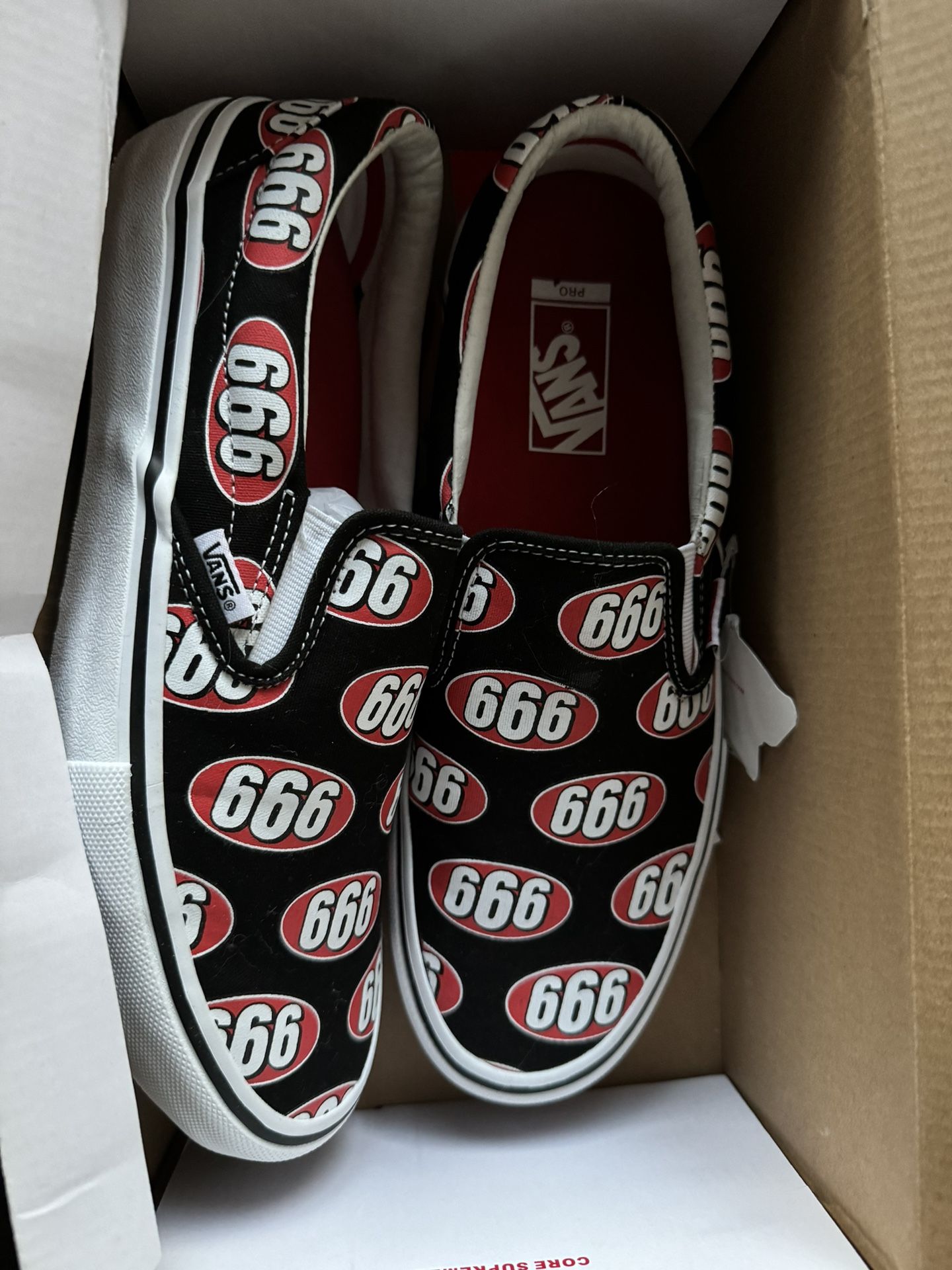 Supreme Vans 