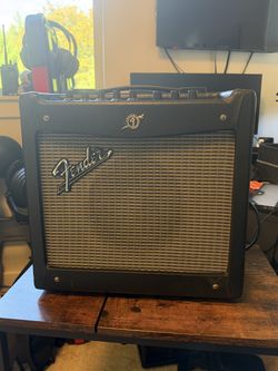 Fender Mustang 1 V.2 20 watt modeling amp
