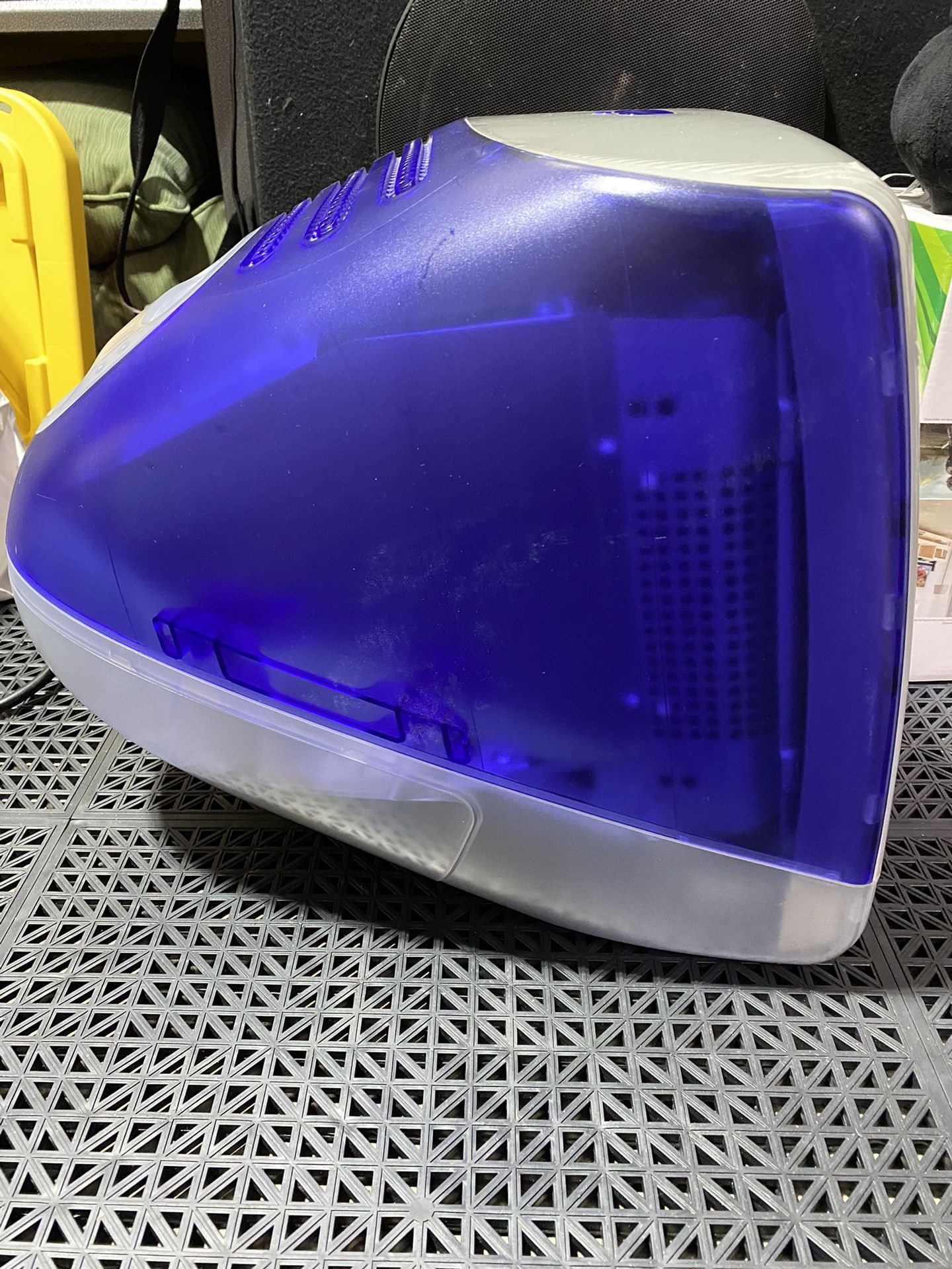 Vintage 1998 Apple iMac G3 Teal 15