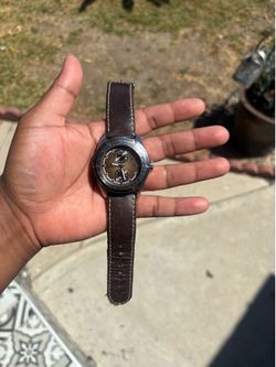 Small Men’s Guess Watch brown/silver