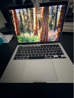 MacBook Pro (13-inch, 2020, Two Thunderbolt 3 ports)