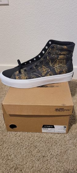Straye Skate Shoes Men's 9
