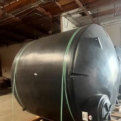 New 2,500 Gallon Potable Water Storage Tank  – Heavy Duty – Black