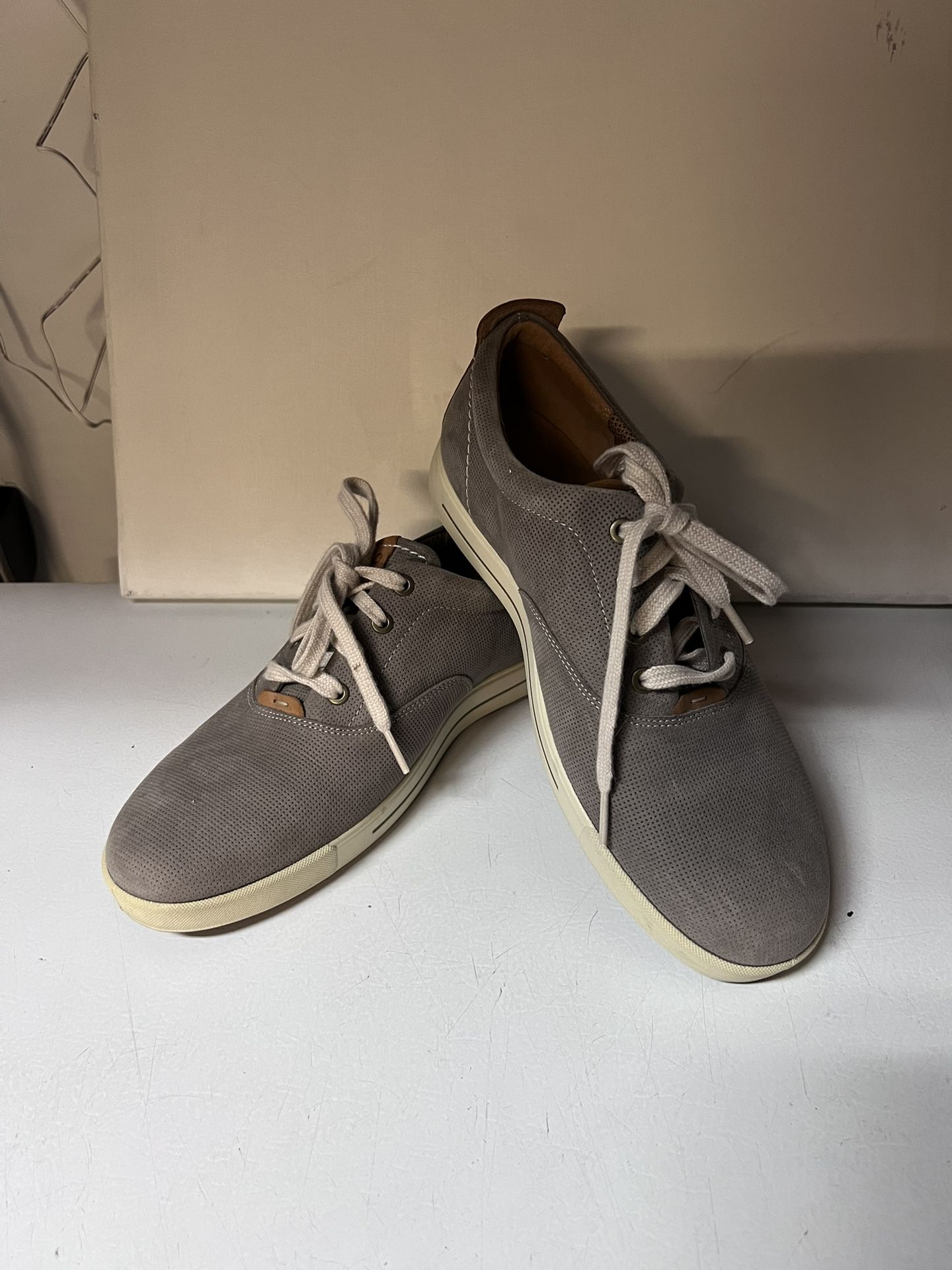 Ecco C555021 Men's Gray Leather Casual Sneakers Size 8.5 Or 41