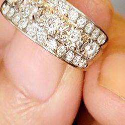 14k White Gold Dimond Ring On Sale Cheep!