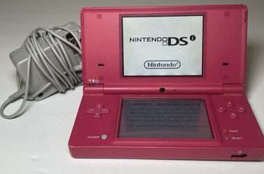 Pink Nintendo DSI - includes Game + Charger