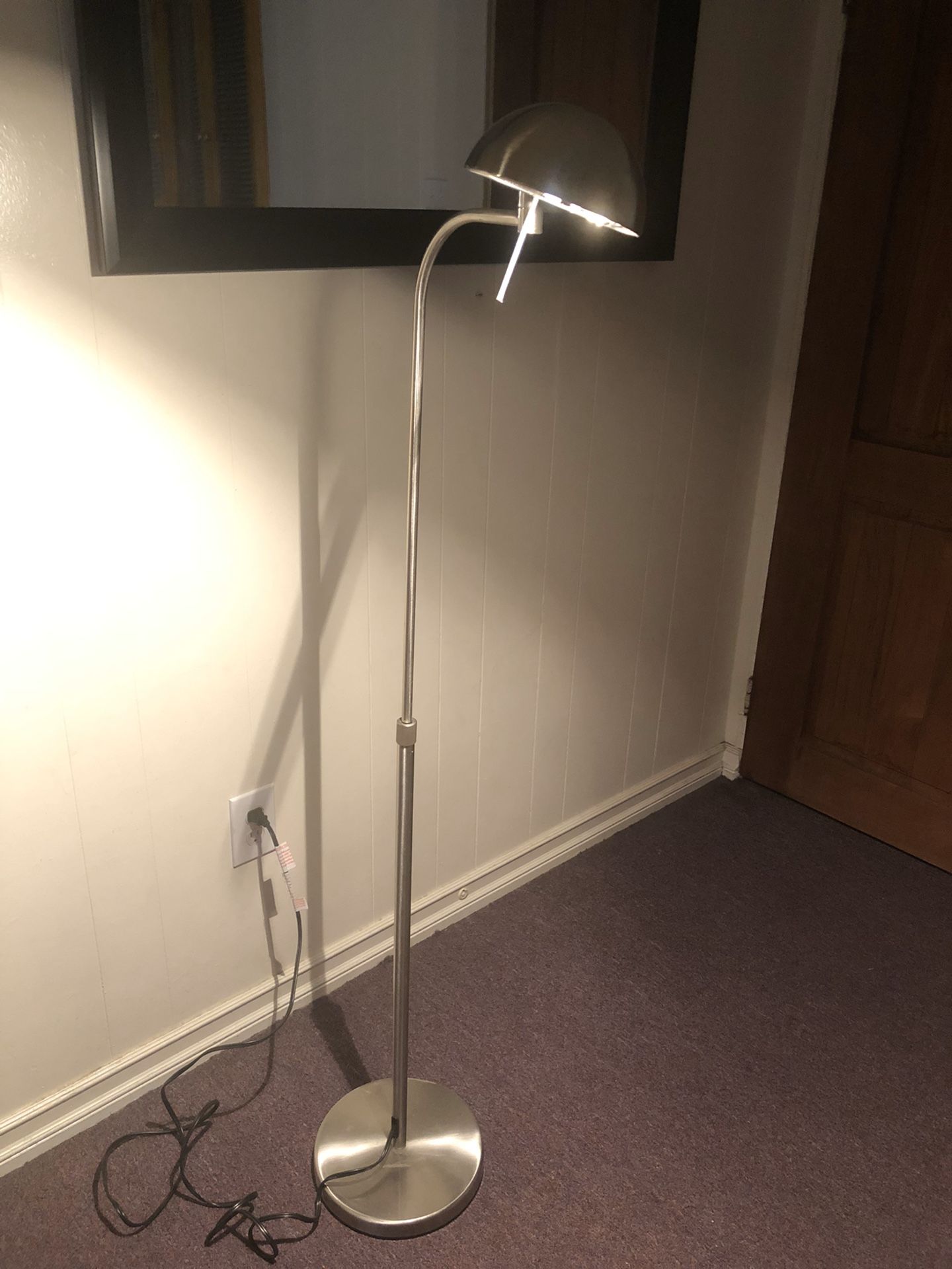 Stainless steel floor lamp