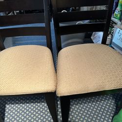 4 Dining Chairs
