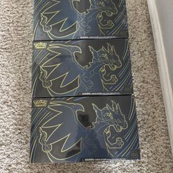 Pokemon Mega Charizard Ultra Premium Collection 