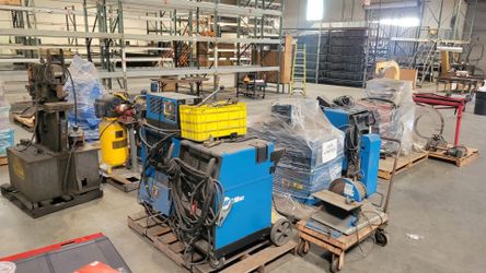 Welders, Metal tools Racks