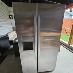 Whirlpool Refrigerator