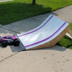 RC Ramp. Custom Ramp for RC trucks and truggies. 36in Wide. Foldable Legs for storage.