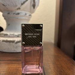 MICHAEL KORS perfume