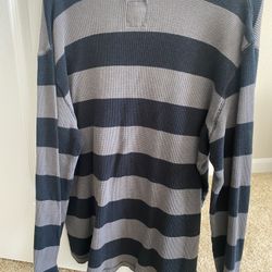 Men’s Long Sleeve Shirt Size Large