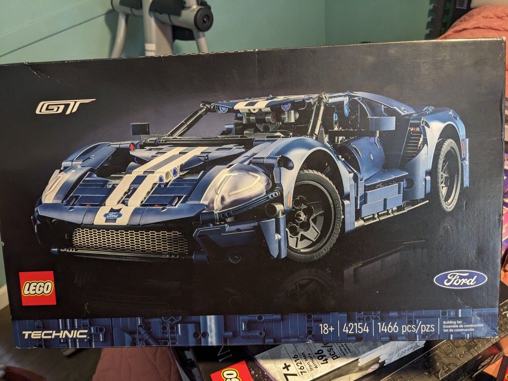 Lego 42154 2022 Ford GT 1466pcs