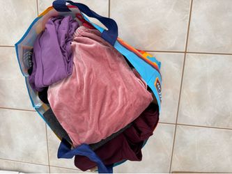 Free women’s clothing