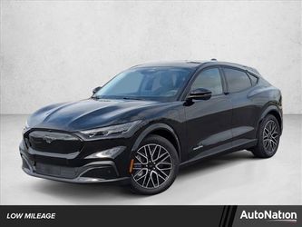 2025 Ford Mustang Mach-E