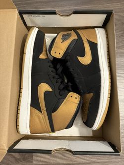 Jordan 1 “Melo” Size 7.5M