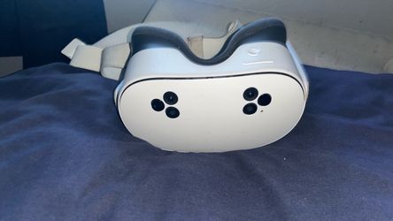 Meta quest 3 (headset only)
