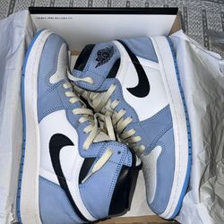 Jordan 1 Retro High OG University Blue 