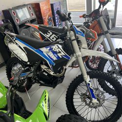 RFZ Apollo 250CC Dirt Bike Brand New! Finance For $150 Down Payment!!