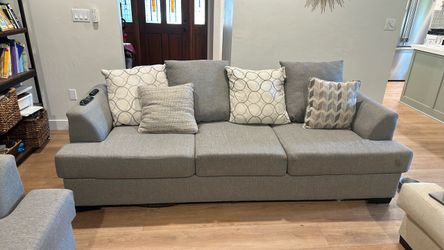 Gray Fabric 3-Seat Sofa with Throw Pillows