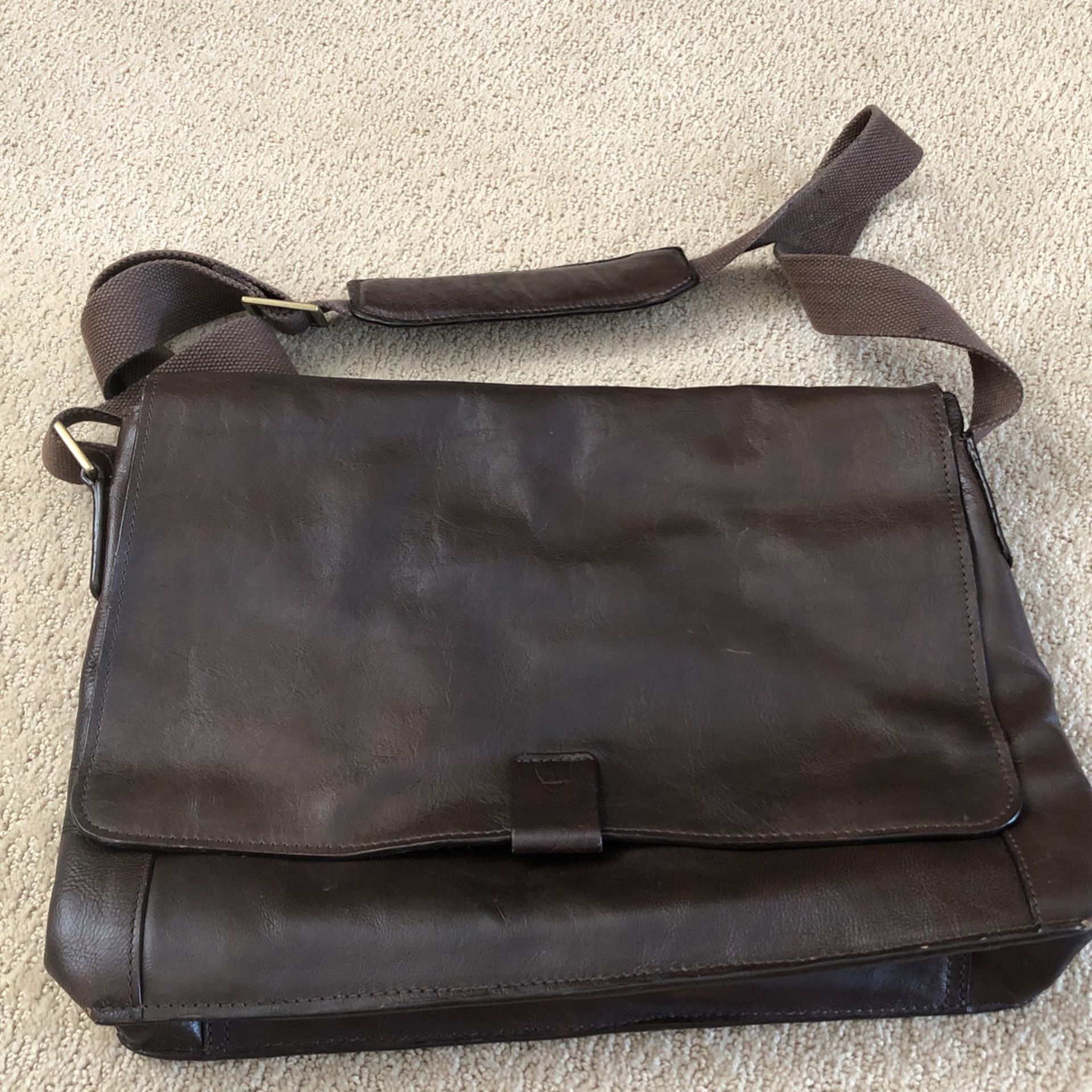 Hidesign Real Leather Messenger Bag