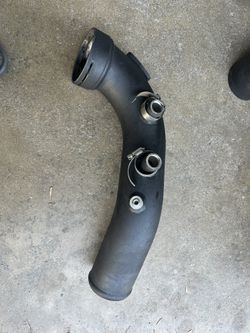 BMW 335i 2008 Inter cooler And Charge Pipe