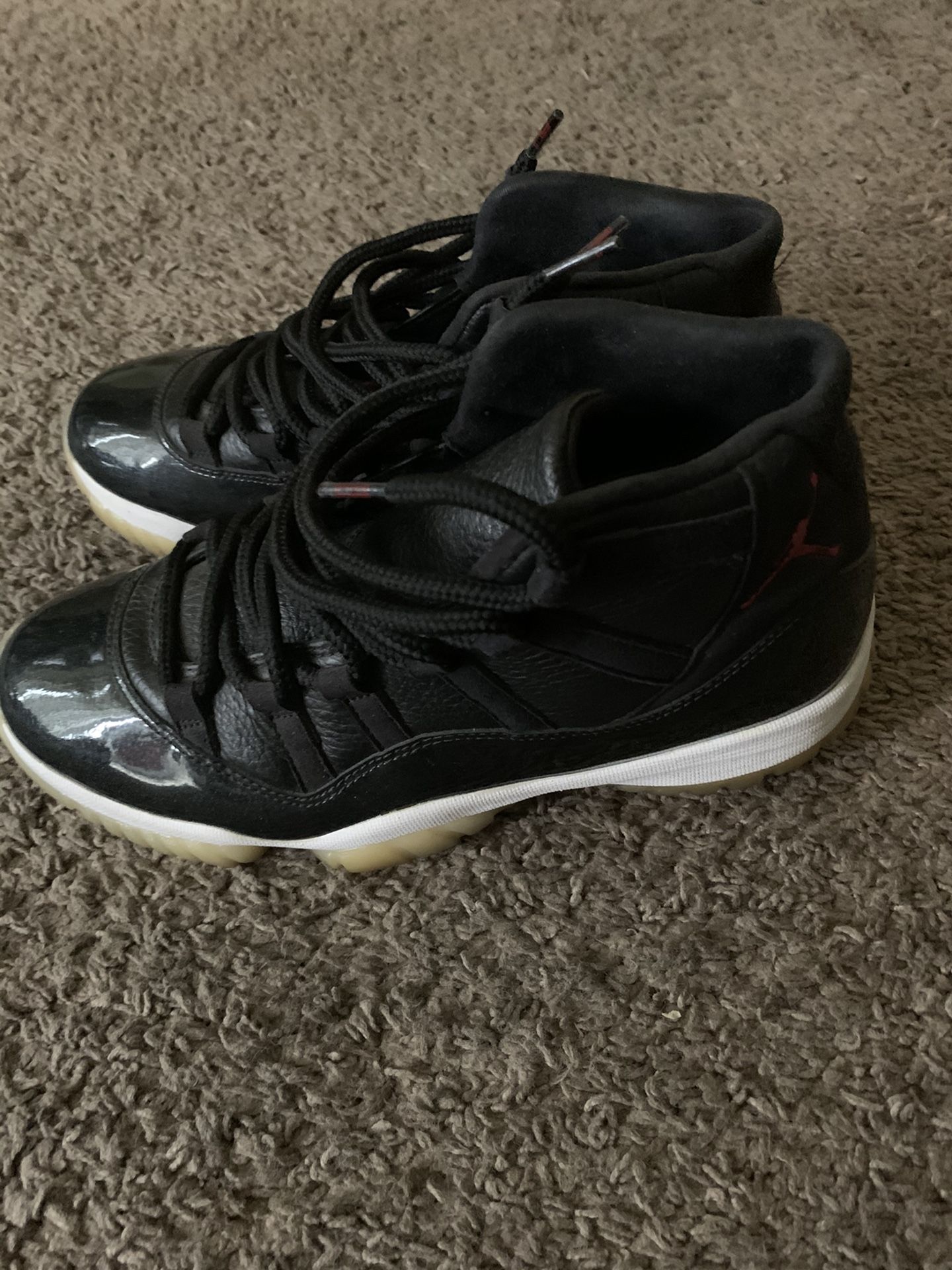 Jordan 11 size 8