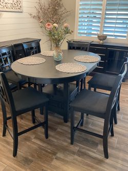 Dinning Table