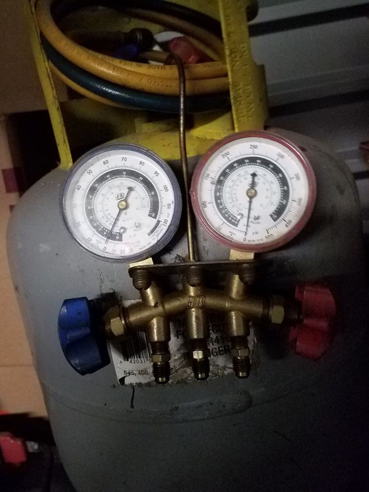 Freon Recovery Tank w/Gauges And Hoses