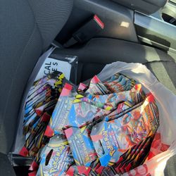 40 Sealed Mega booster packs