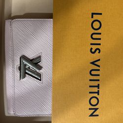 Louis Vuitton Epi Rose BallerineTwist Bifold Wallet
